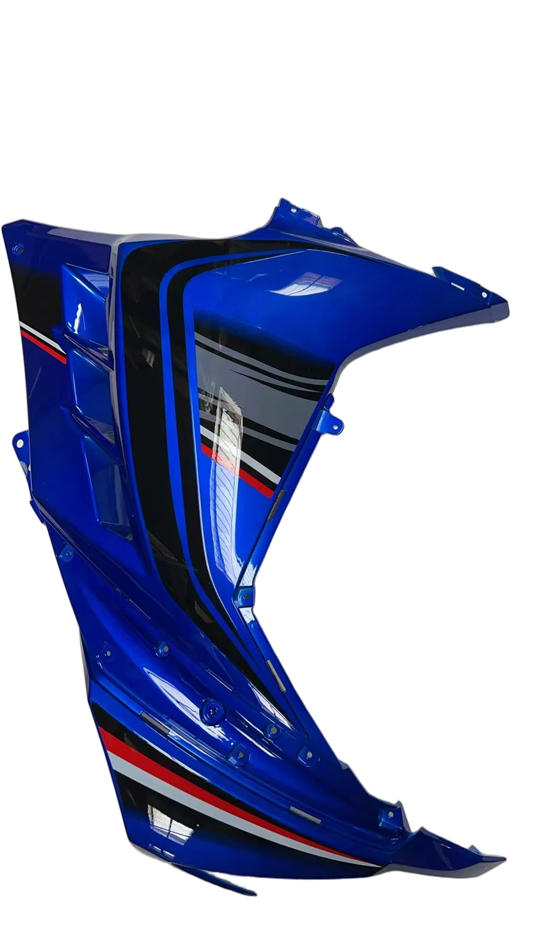 Left Main Plastic - Image 2